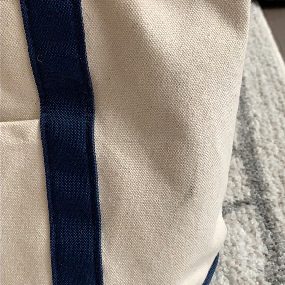 Vineyard vines Alpha Phi tote - Picture 3 of 8